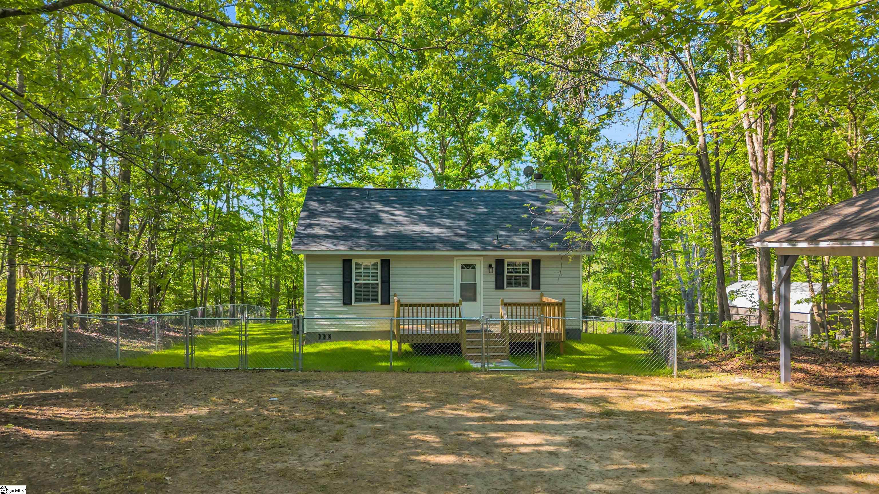 425 Cochise Drive Waterloo, SC 29384 - Photo 3 of 27