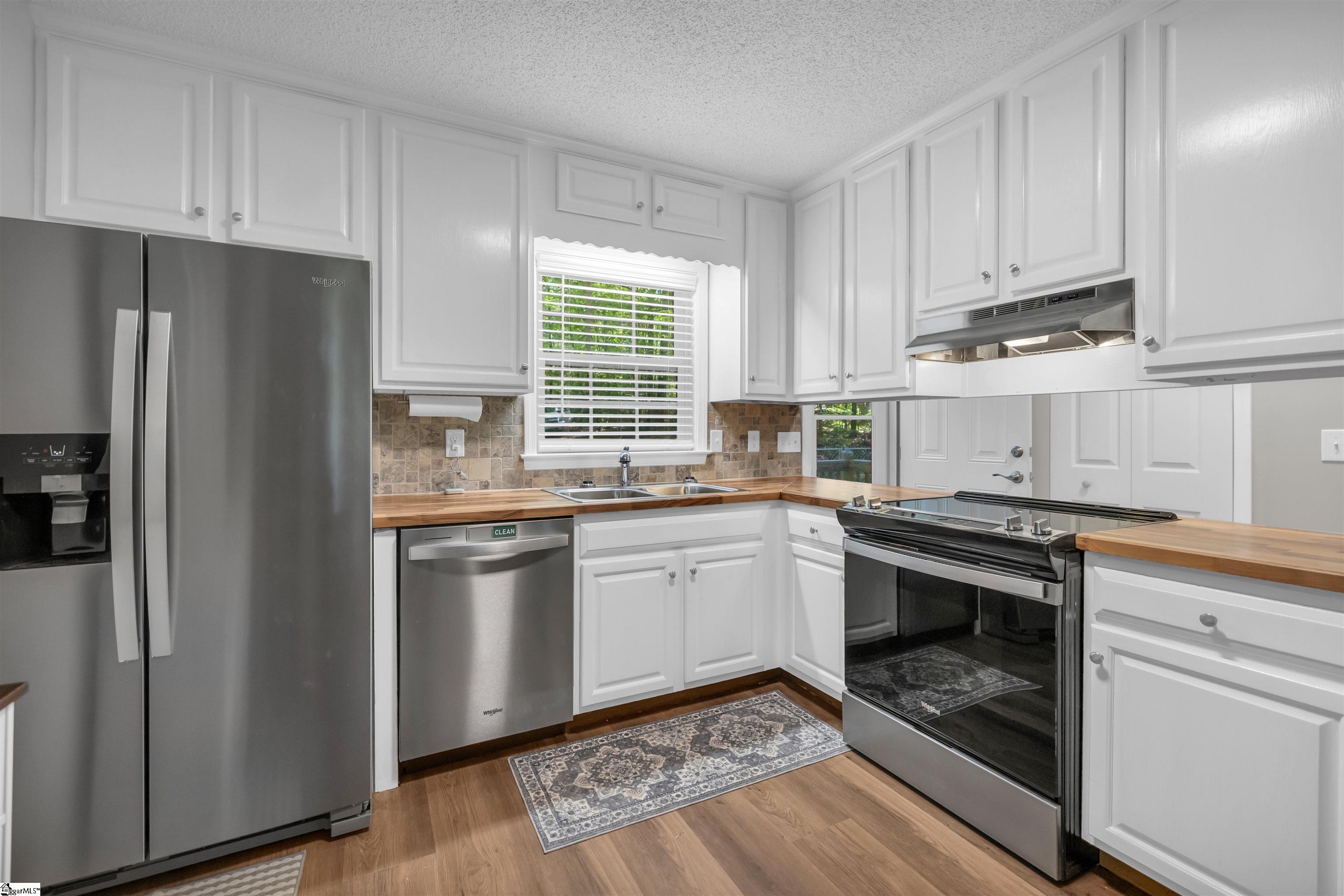 425 Cochise Drive Waterloo, SC 29384 - Photo 7 of 27
