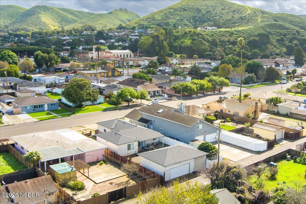 425 South J Street Lompoc, CA 93436 - Photo 11 of 43 11 neighborhood