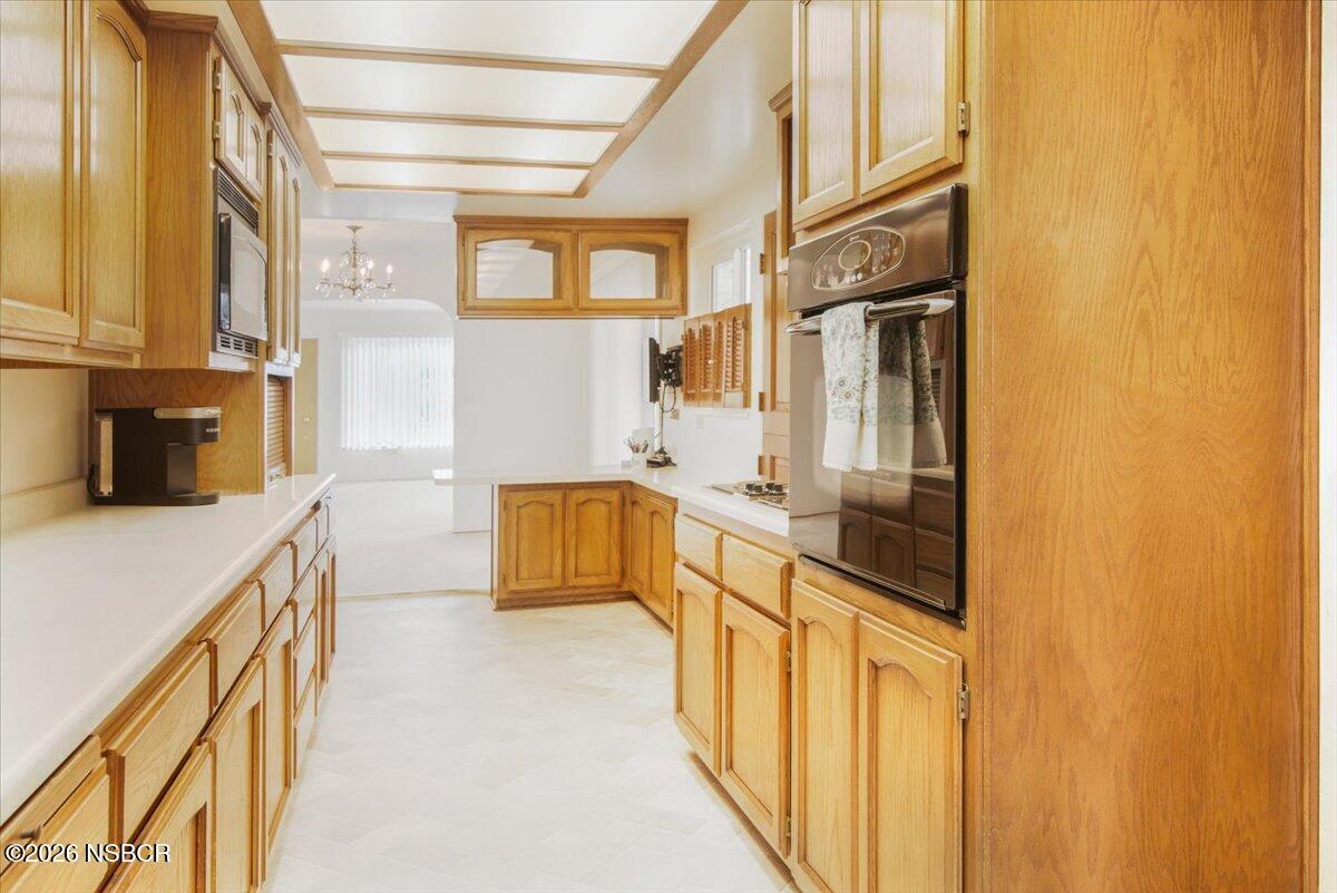 425 South J Street Lompoc, CA 93436 - Photo 22 of 43 22 kitchen