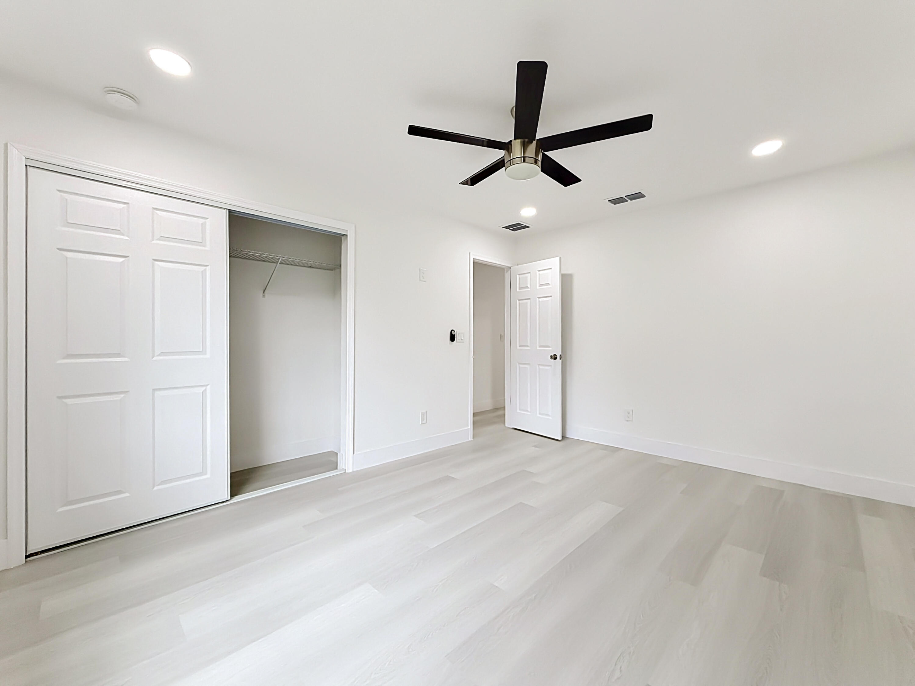 5534 Southwest 31st Street Ocala, FL 34474 - Photo 38 of 57 IMG_0156
