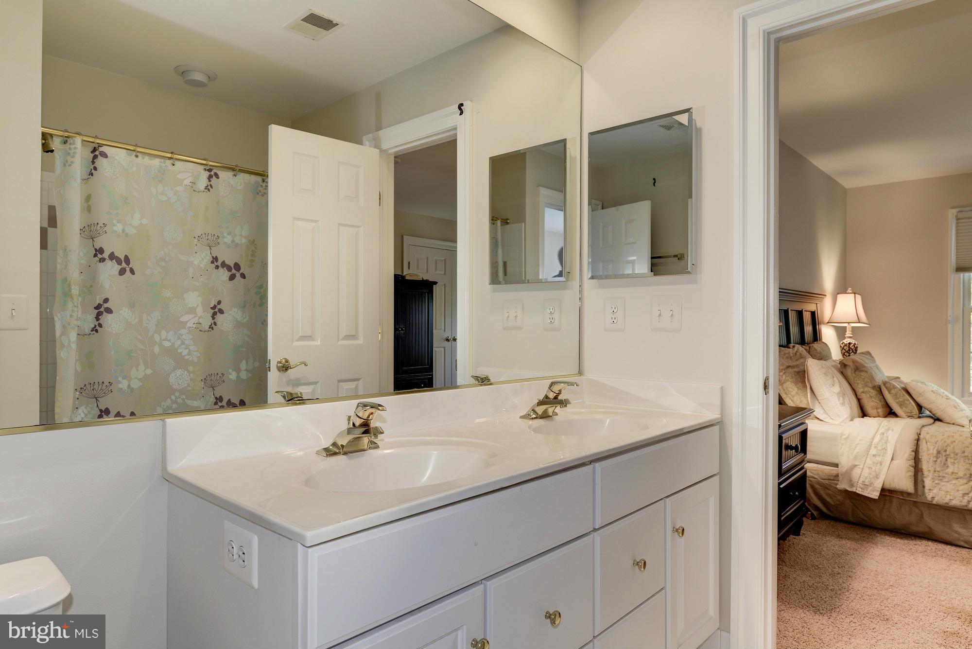 11403 Ridge Mist Terrace Potomac, MD 20854 - Photo 18 of 27 Interior (General)