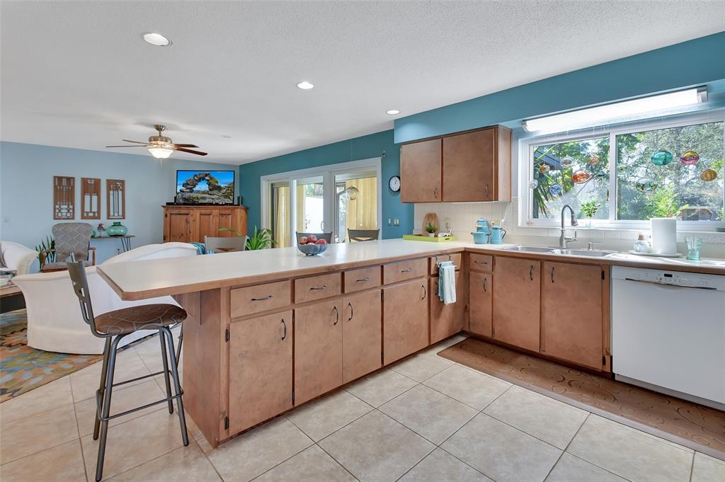 890 Lancaster Road DeLand, FL 32720 - Photo 11 of 38 Gallery Image 11