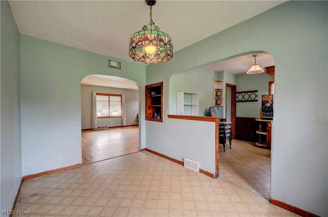 1941 North Ridge Road Lorain, OH 44055 - Photo 25 of 34