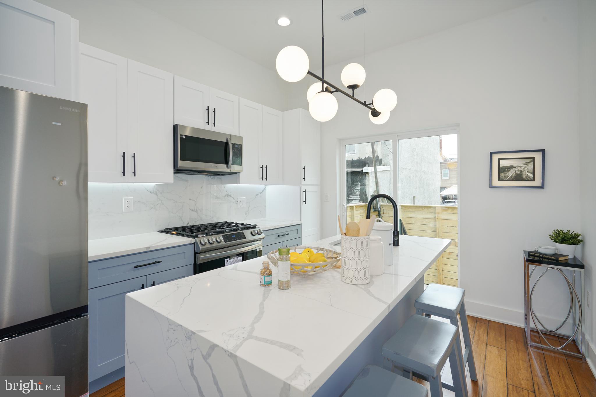 2344 North Mutter Philadelphia, PA 19133 - Photo 4 of 36