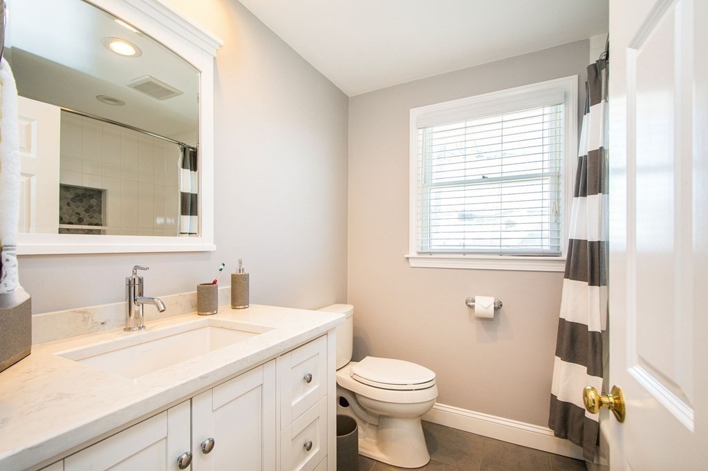 15 Lighthouse Road Scituate, MA 02066 - Photo 16 of 20
