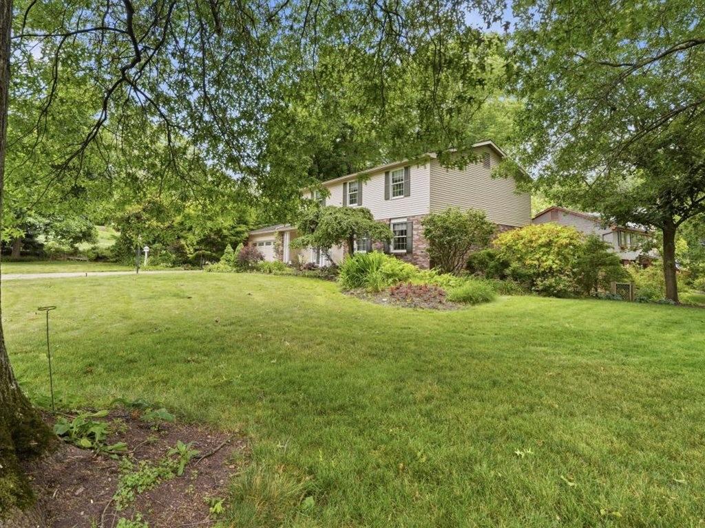 153 Seegar Road Upper St. Clair, PA 15241 - Photo 47 of 50 Side View