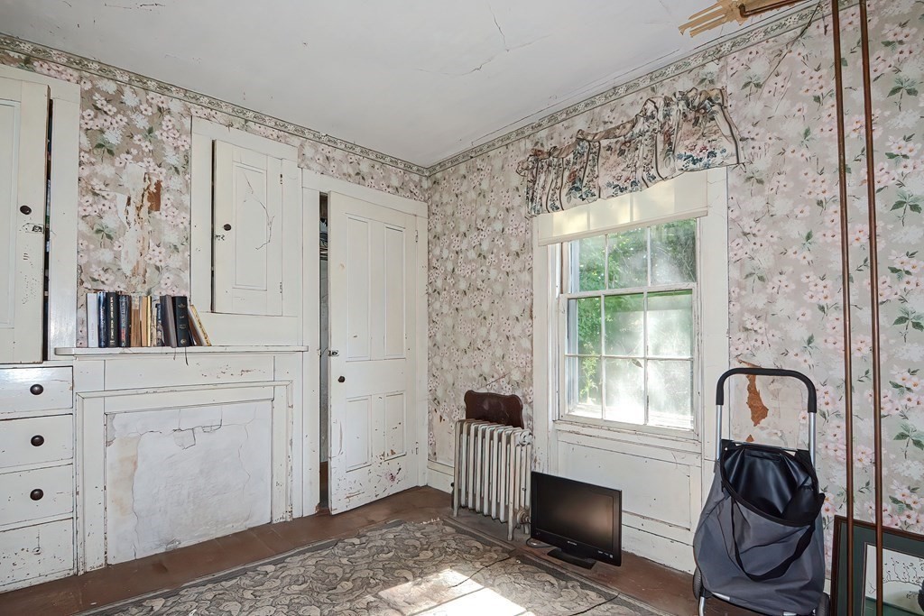 25 Oakham Road North Brookfield, MA 01535 - Photo 12 of 24
