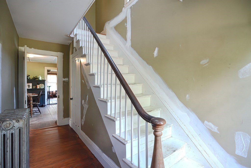 25 Oakham Road North Brookfield, MA 01535 - Photo 15 of 24