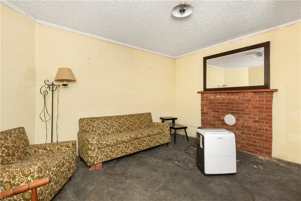 5305 Belews Creek Road Walkertown, NC 27051 - Photo 21 of 24