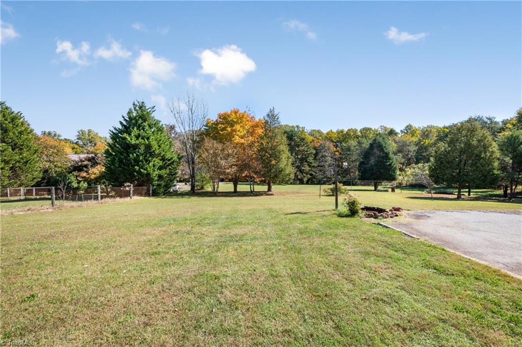 5305 Belews Creek Road Walkertown, NC 27051 - Photo 6 of 24