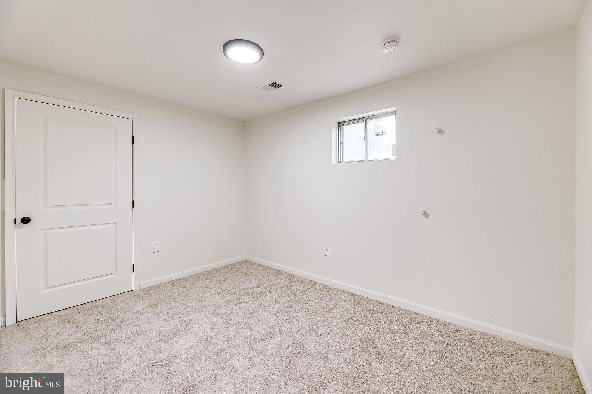 10405 Thrift Road Clinton, MD 20735 - Photo 24 of 27 Bedroom 4