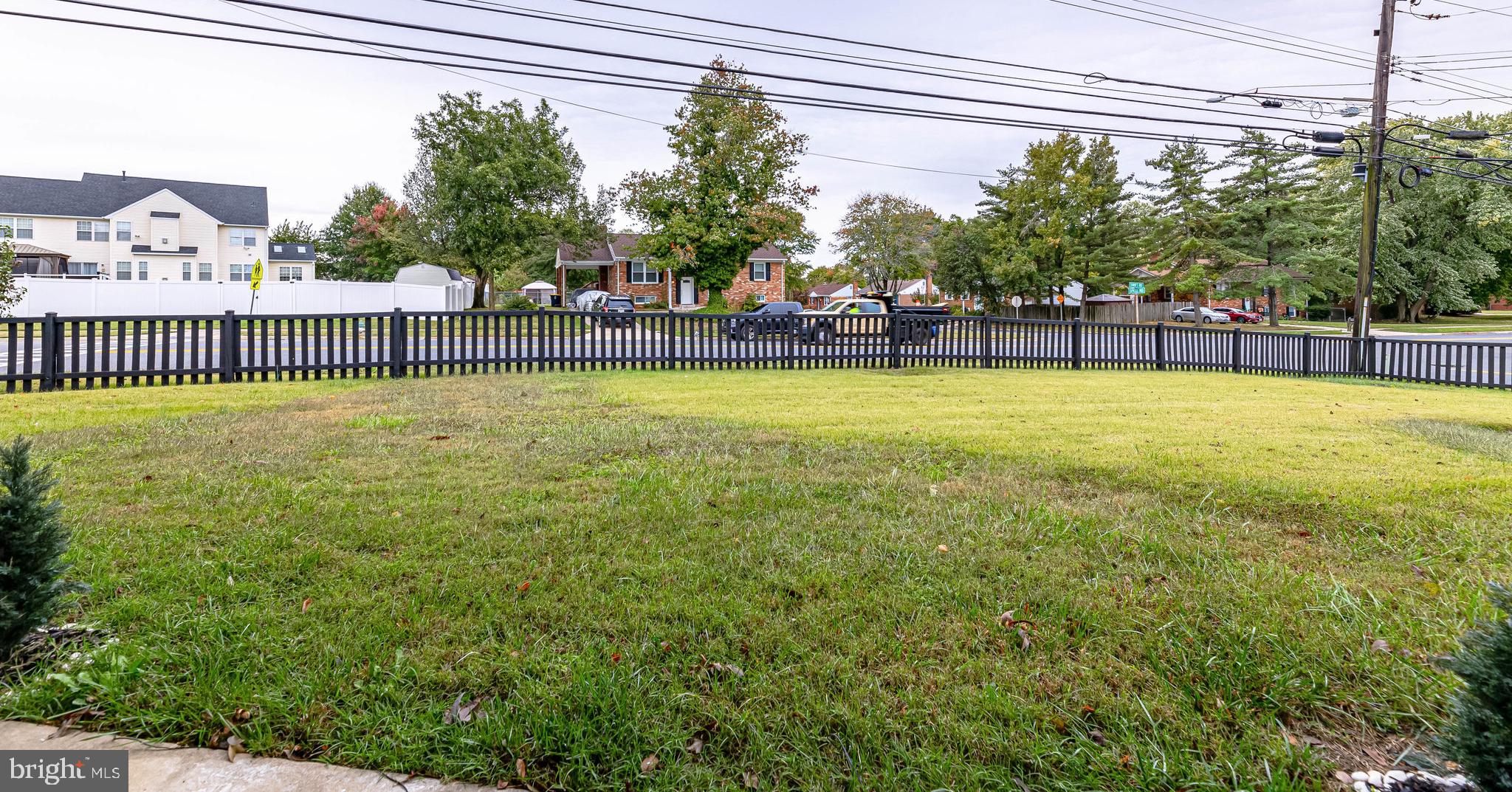 10405 Thrift Road Clinton, MD 20735 - Photo 3 of 27 Gallery Image 3
