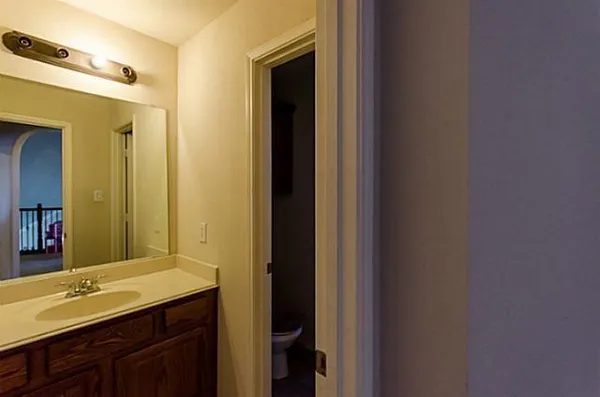 $2,850 | 12355 Ducks Landing, Frisco, TX 75033