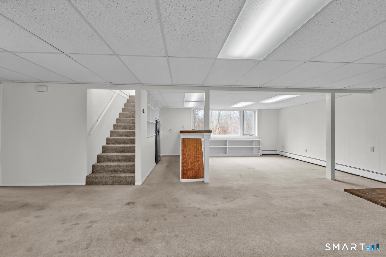 18 Dean Road Brookfield, CT 06804 - Photo 15 of 19