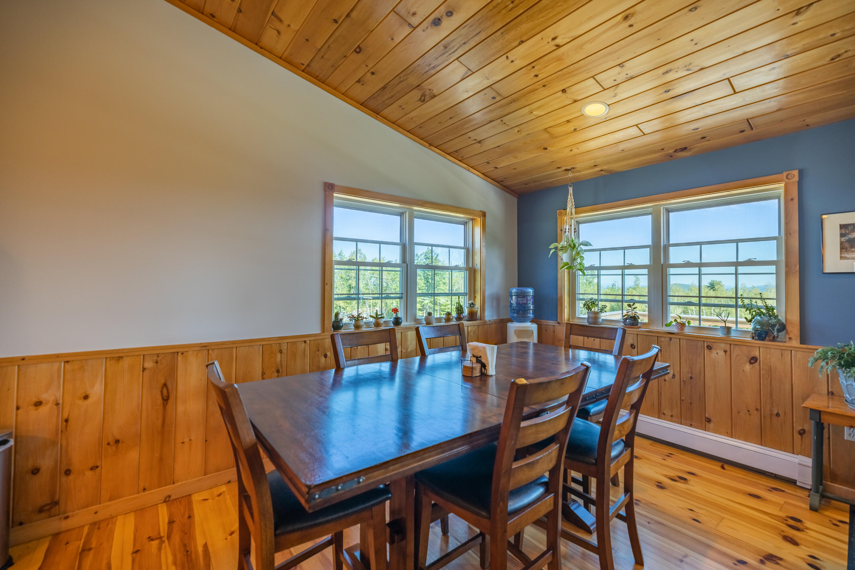 328 Quaker Ridge Road Leeds, ME 04263 - Photo 13 of 42 6I3A7573-HDR