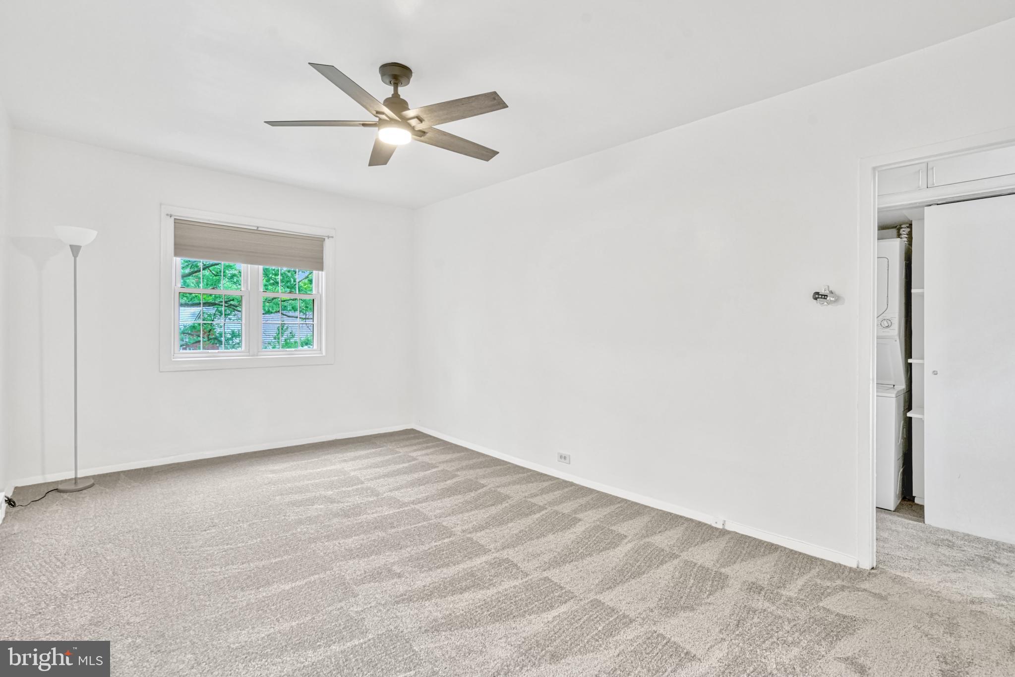 3221 Gunston Road Alexandria, VA 22302 - Photo 3 of 28 Main Bedroom