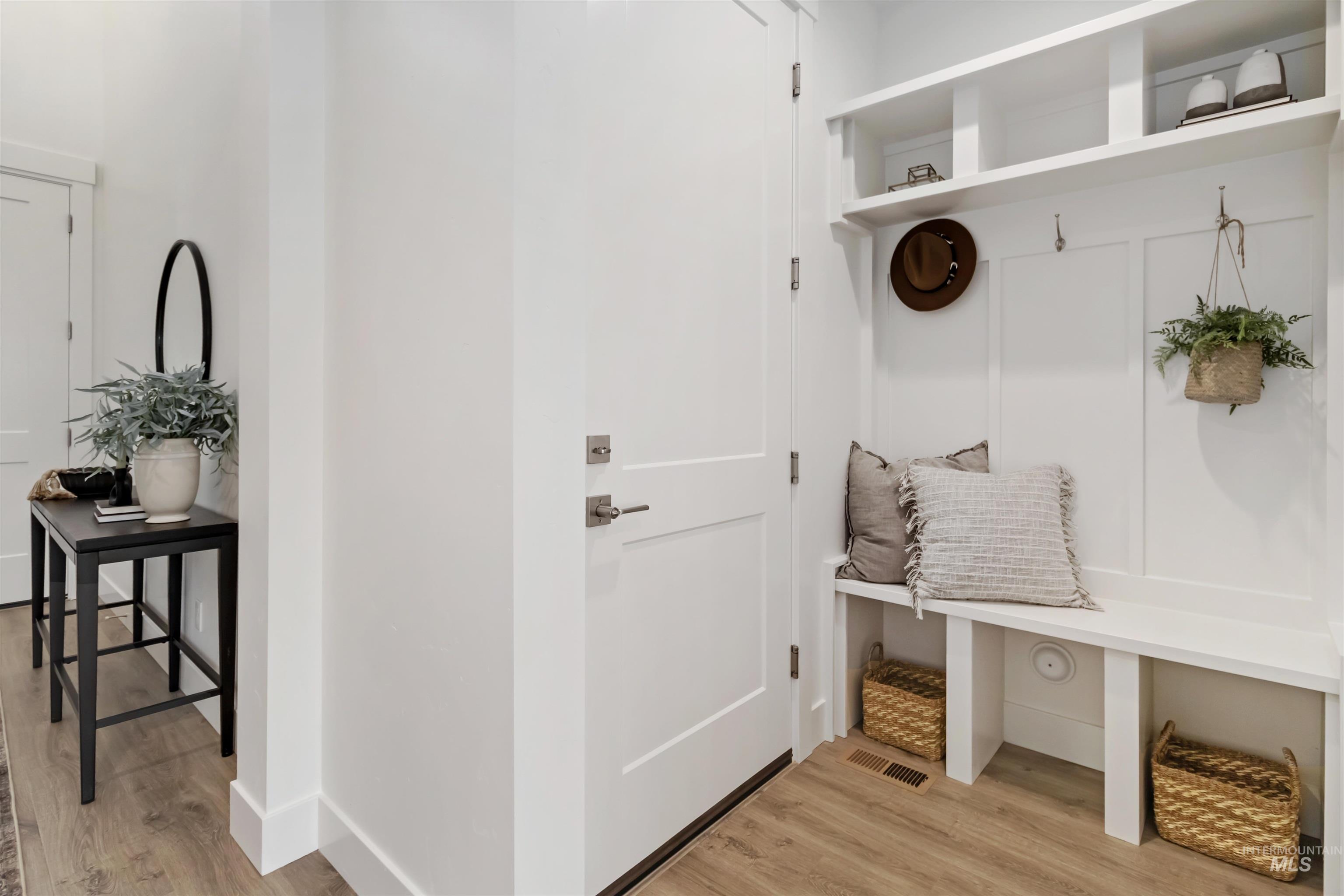 1961 East Mainacht Street Meridian, ID 83642 - Photo 27 of 48