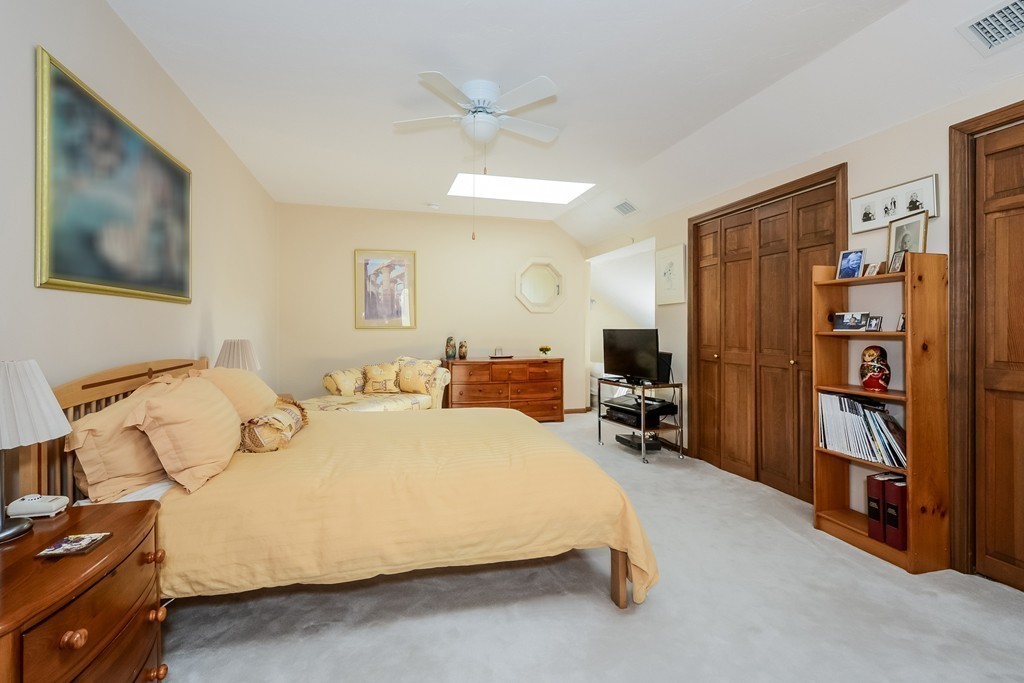 44 Pointe Rok Drive, Unit 44 Worcester, MA 01604 - Photo 18 of 30 Gallery Image 18