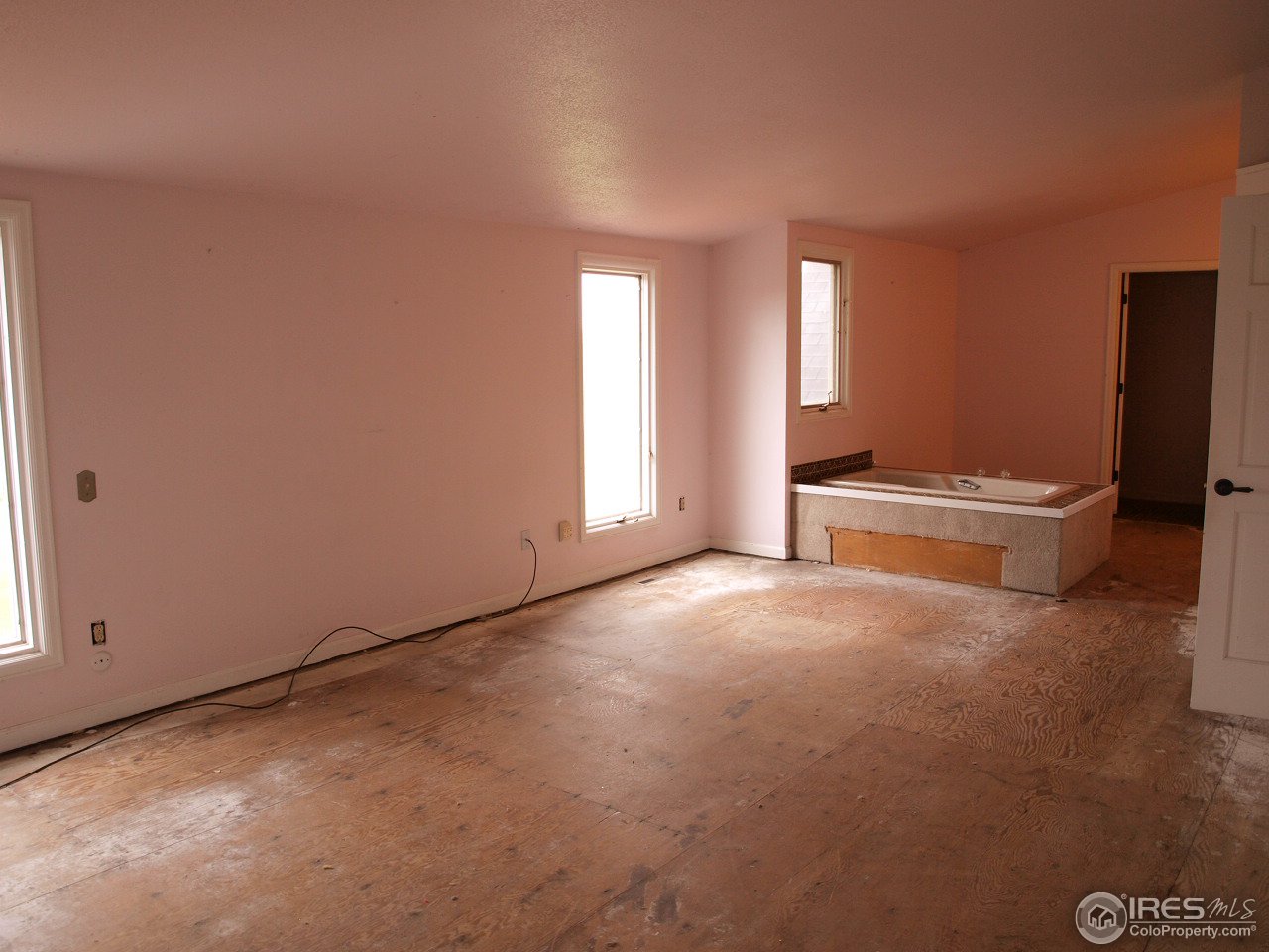 2522 Kechter Road Fort Collins, CO 80528 - Photo 16 of 24 Gallery Image 16