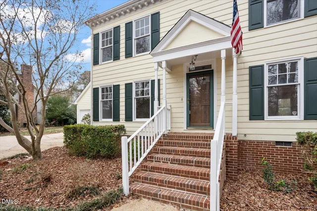 $649,000 | 8713 Stonegate Drive, Raleigh, NC 27615