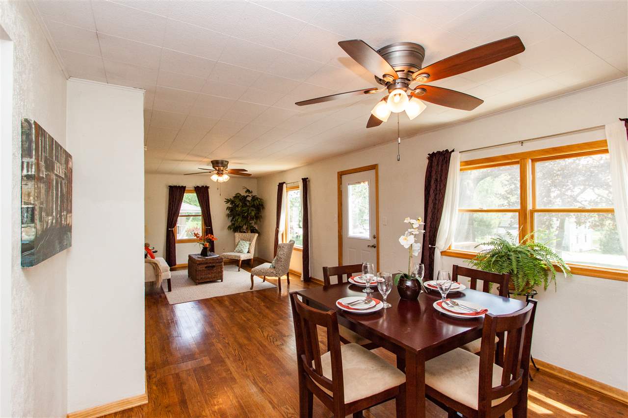 1446 Angle Road Southwest Kalona, IA 52247 - Photo 4 of 25 Gallery Image 4