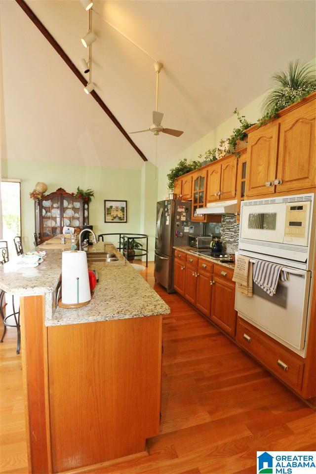 399 Clearwater Point Road Cropwell, AL 35054 - Photo 4 of 48
