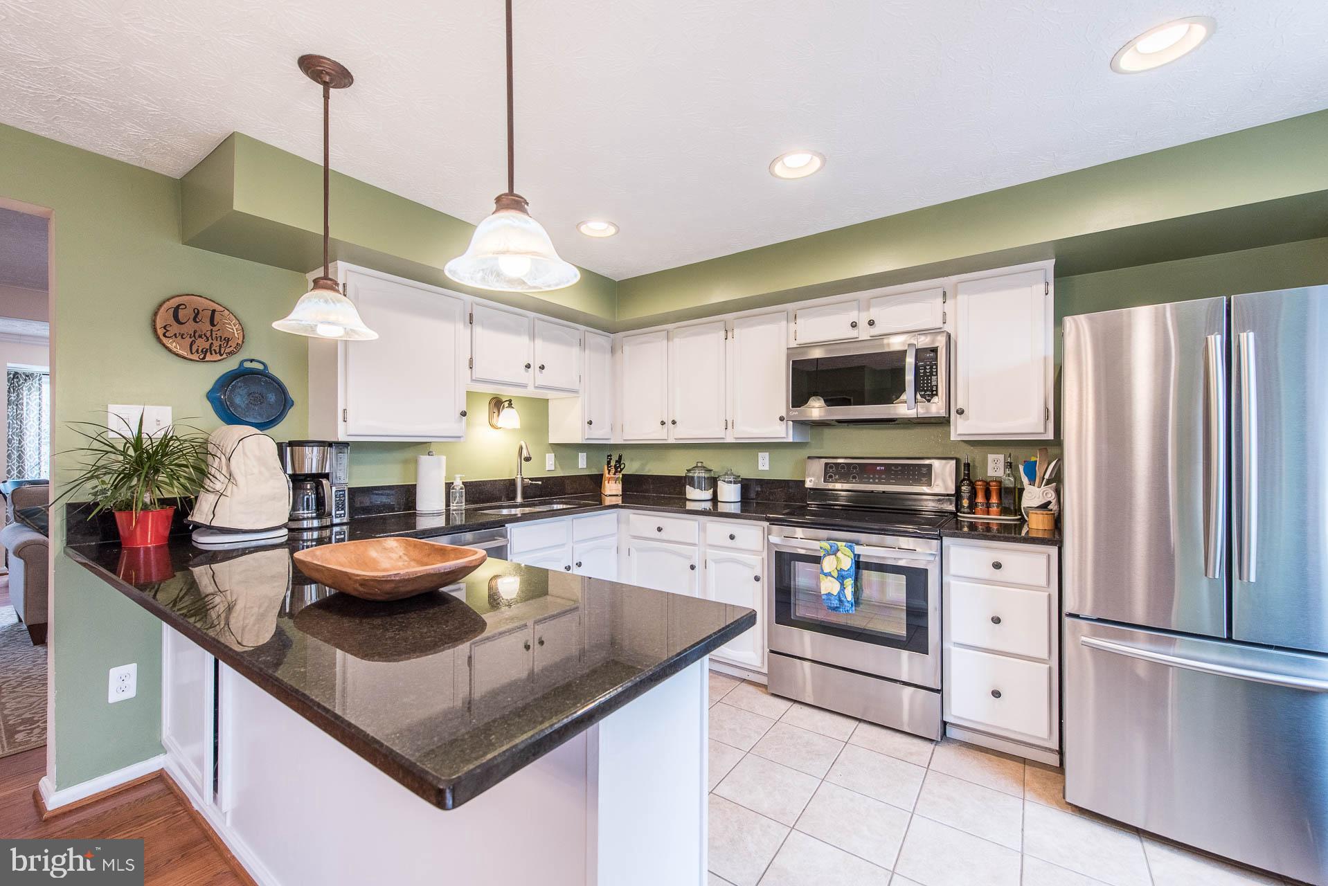 1519 Twisted Oak Drive Reston, VA 20194 - Photo 17 of 72