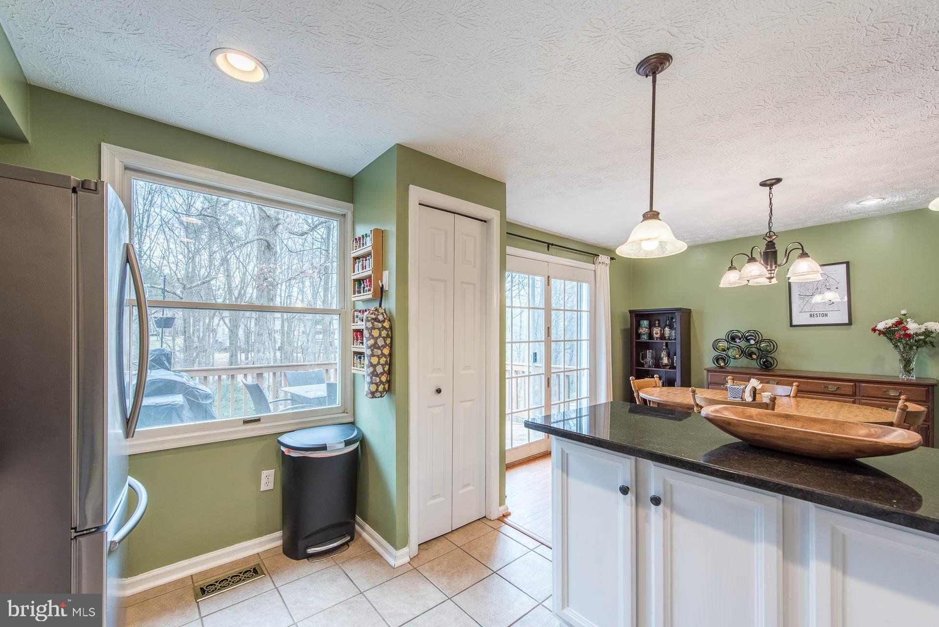1519 Twisted Oak Drive Reston, VA 20194 - Photo 18 of 72