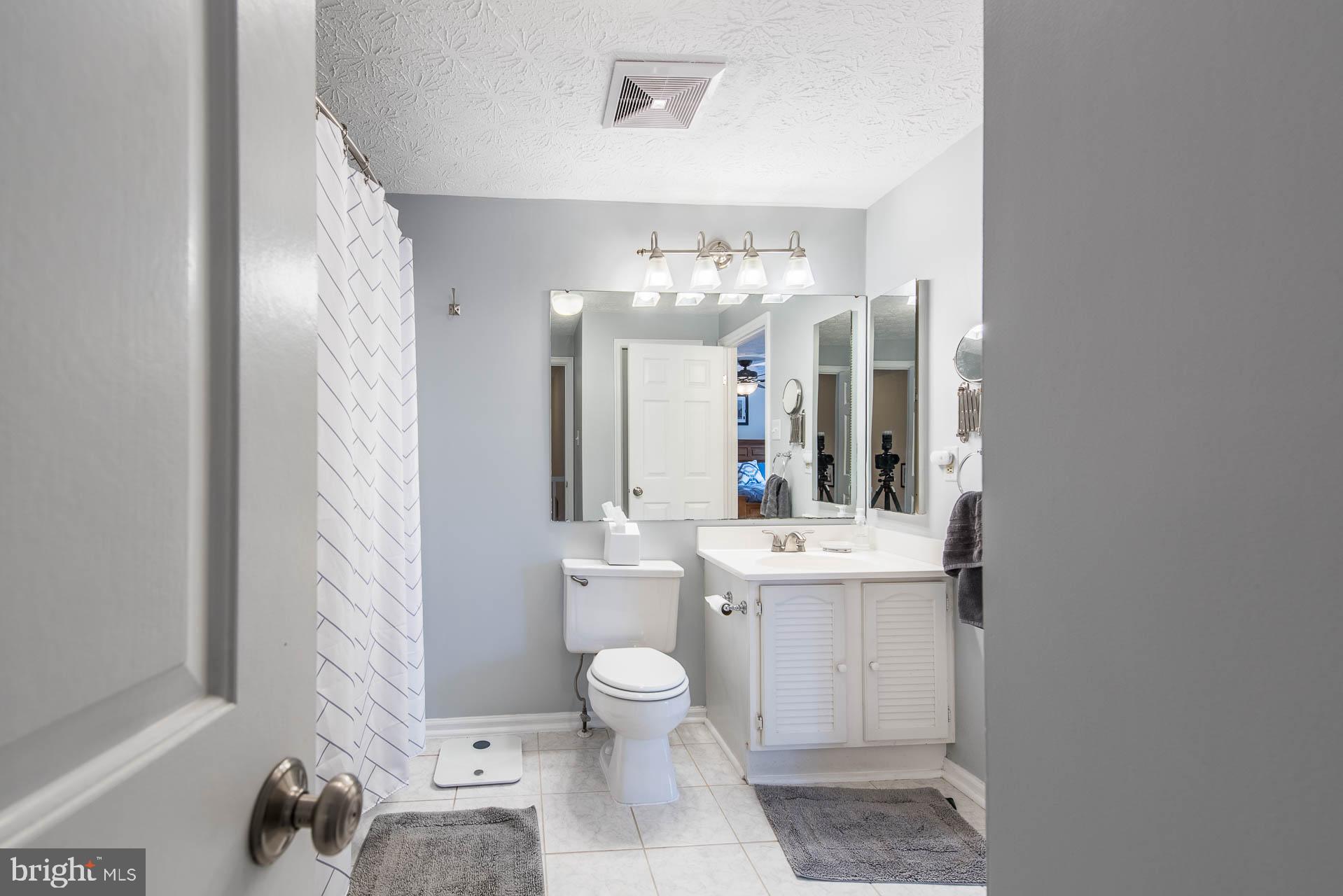 1519 Twisted Oak Drive Reston, VA 20194 - Photo 29 of 72