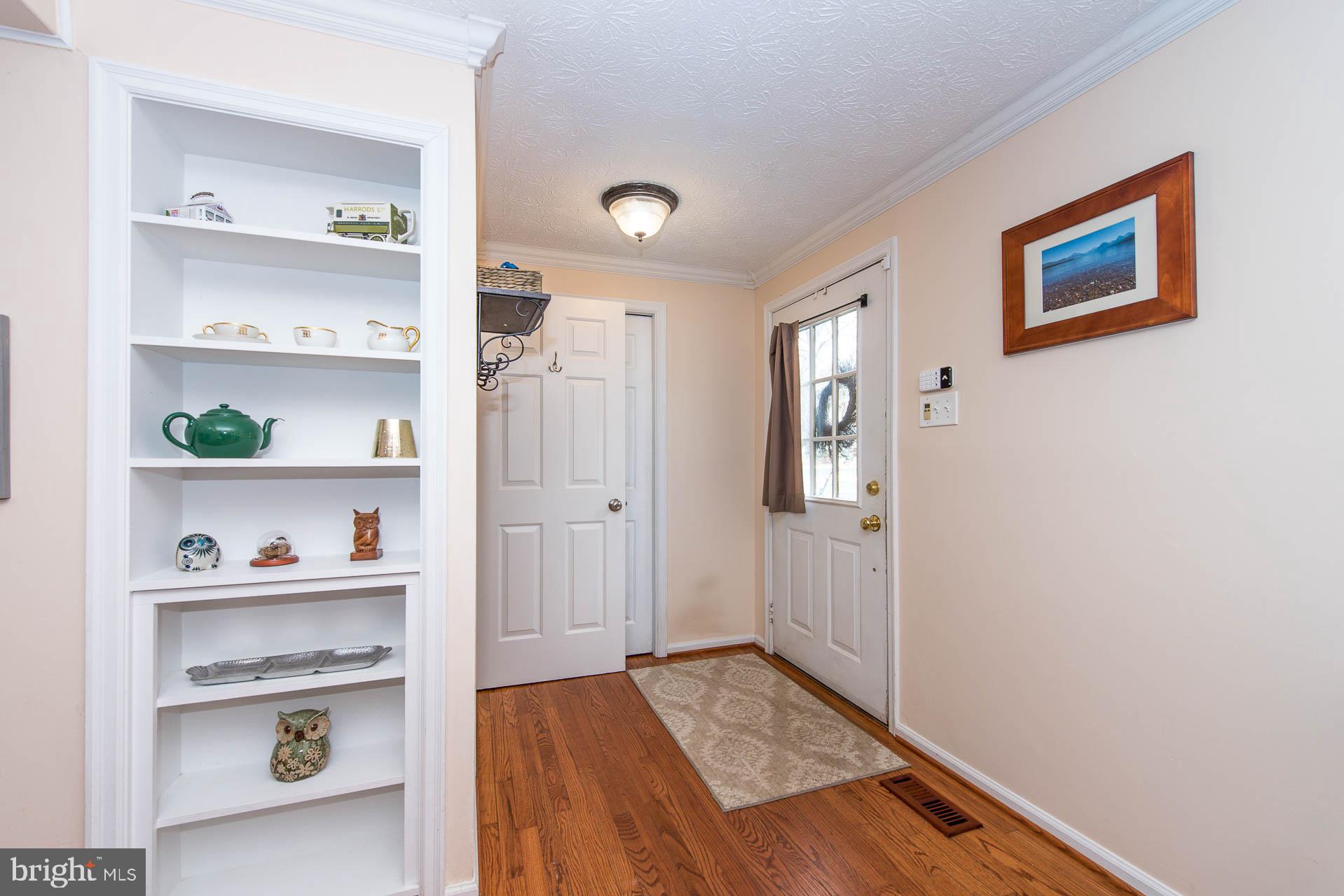 1519 Twisted Oak Drive Reston, VA 20194 - Photo 8 of 72