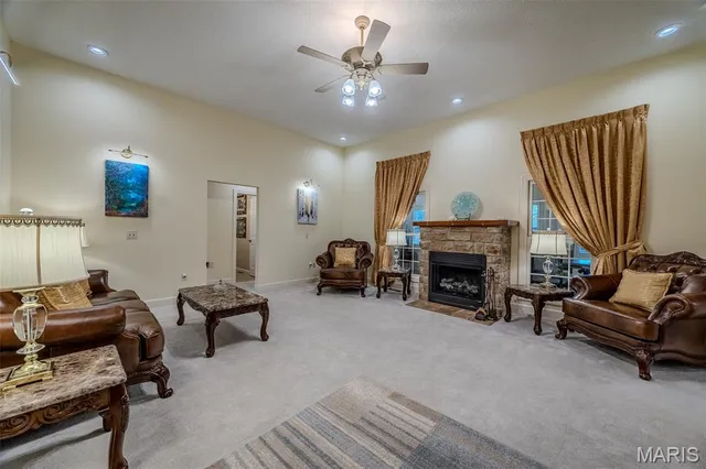 $589,900 | 2541 Copperwood Drive, Lebanon, MO 65536