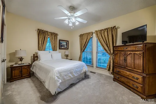 $589,900 | 2541 Copperwood Drive, Lebanon, MO 65536