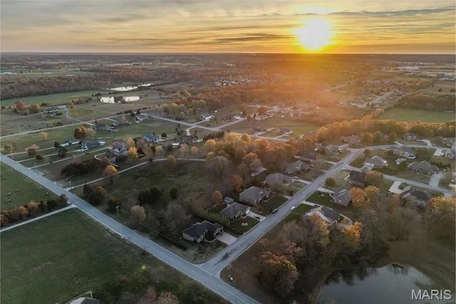 $589,900 | 2541 Copperwood Drive, Lebanon, MO 65536