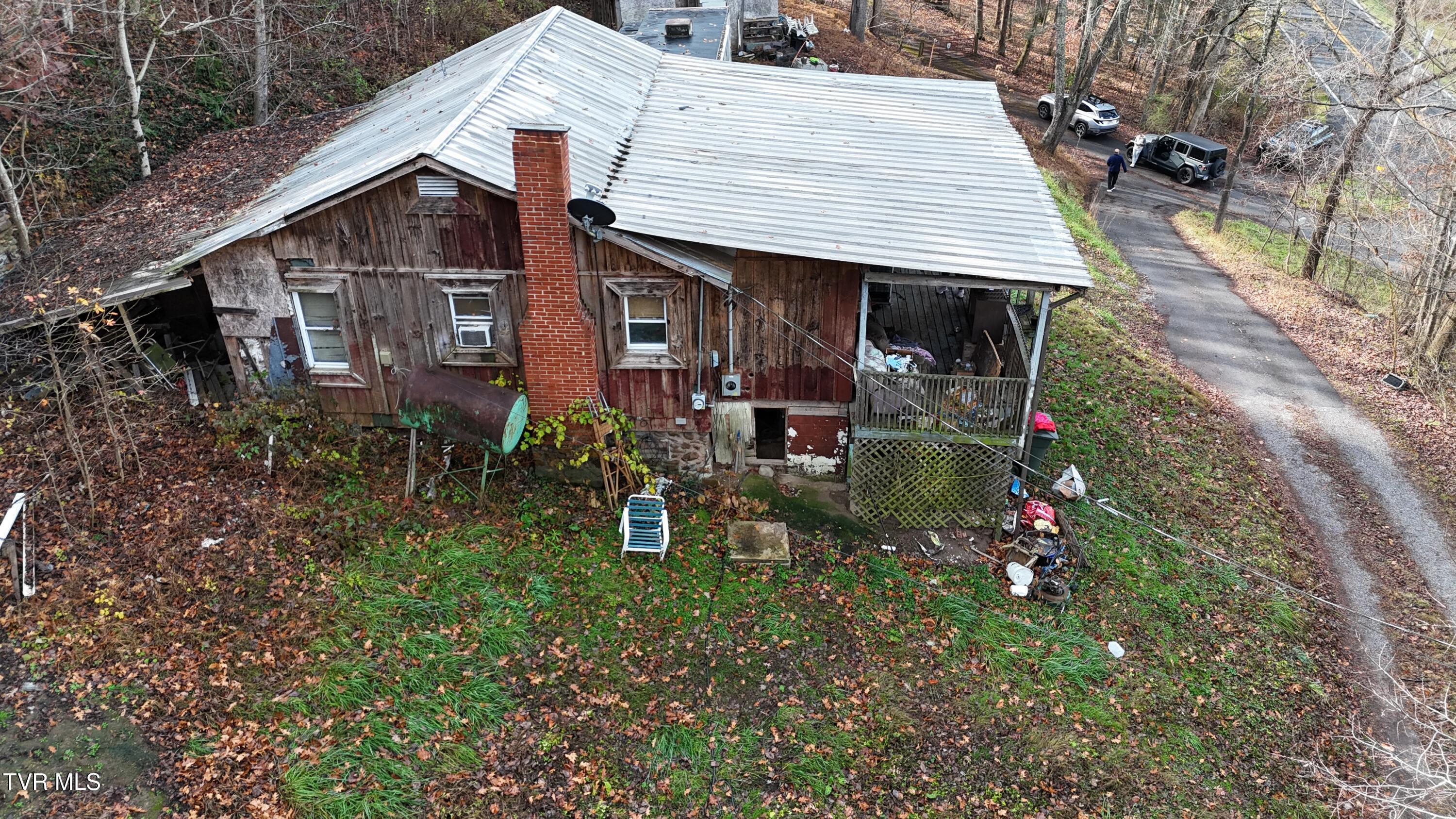 1704 North Main Avenue Erwin, TN 37650 - Photo 13 of 28 dji_fly_20251120_112522_0612_17636561191