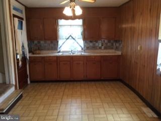 5562 Hanover Road Hanover, PA 17331 - Photo 11 of 19