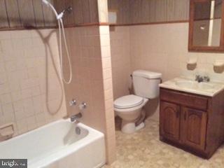 5562 Hanover Road Hanover, PA 17331 - Photo 18 of 19