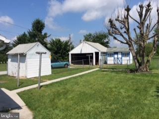 5562 Hanover Road Hanover, PA 17331 - Photo 4 of 19