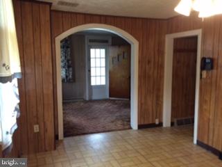 5562 Hanover Road Hanover, PA 17331 - Photo 9 of 19