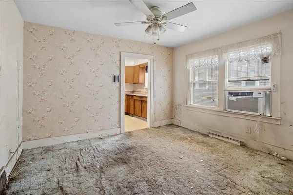 $240,000 | 127 South Princeton Avenue, Villa Park, IL 60181