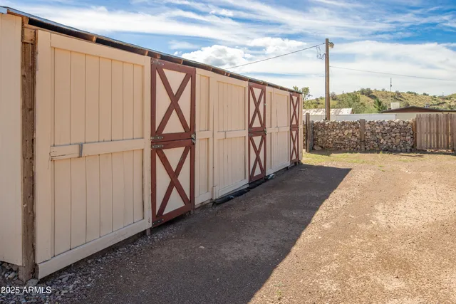 $250,000 | 30 Sunset Lane, Elgin, AZ 85611