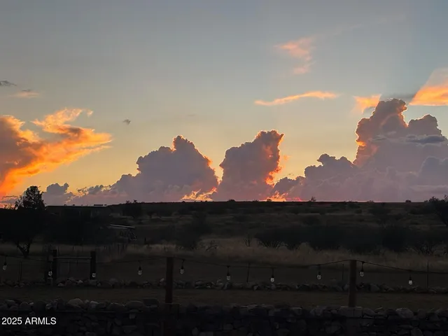 $250,000 | 30 Sunset Lane, Elgin, AZ 85611