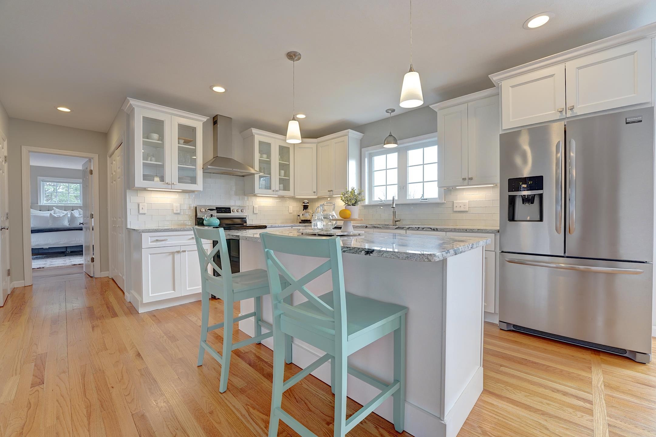 114 High Street Stratham, NH 03885 - Photo 12 of 38 Gallery Image 12