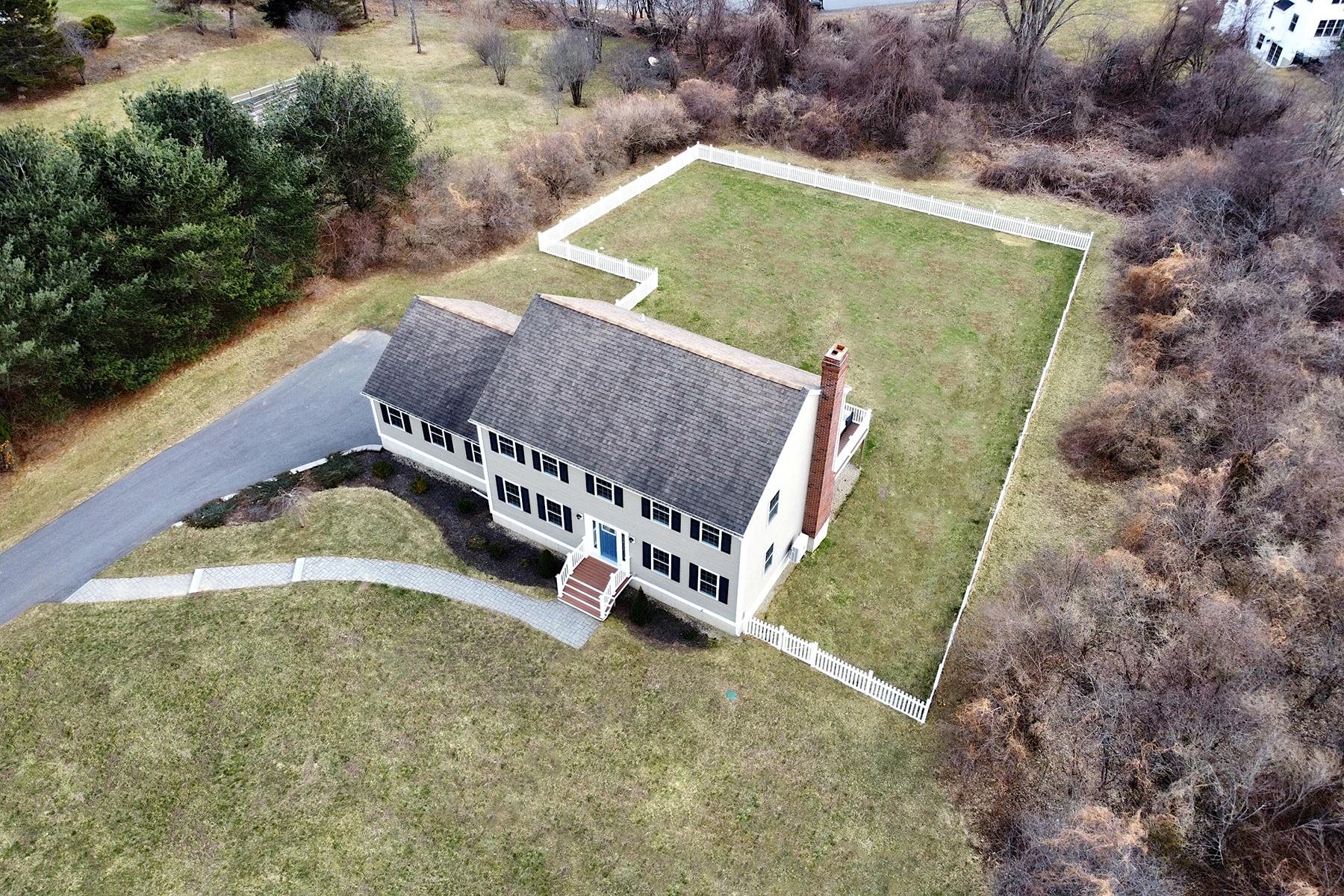 114 High Street Stratham, NH 03885 - Photo 2 of 38 Gallery Image 2