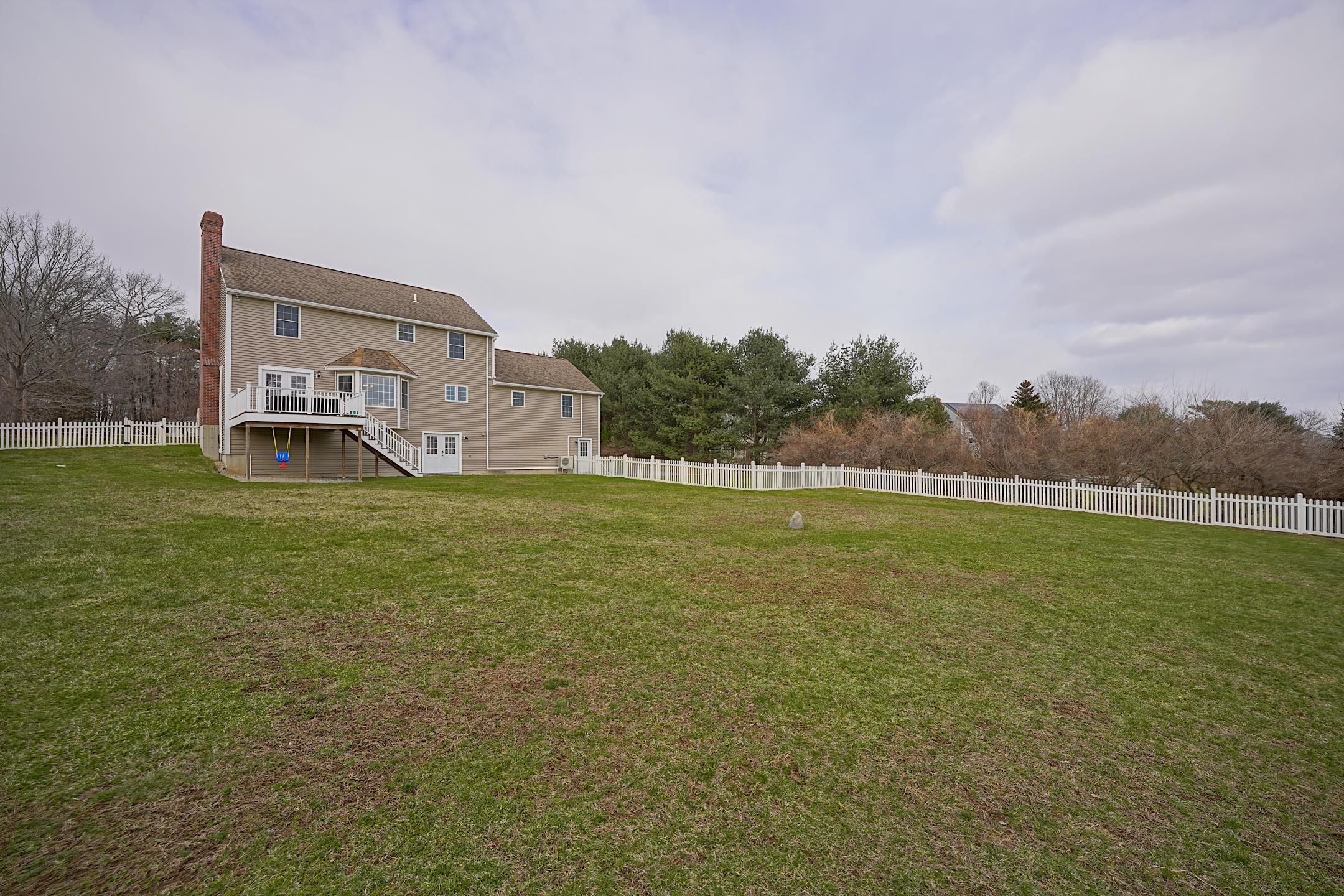 114 High Street Stratham, NH 03885 - Photo 35 of 38 Gallery Image 35