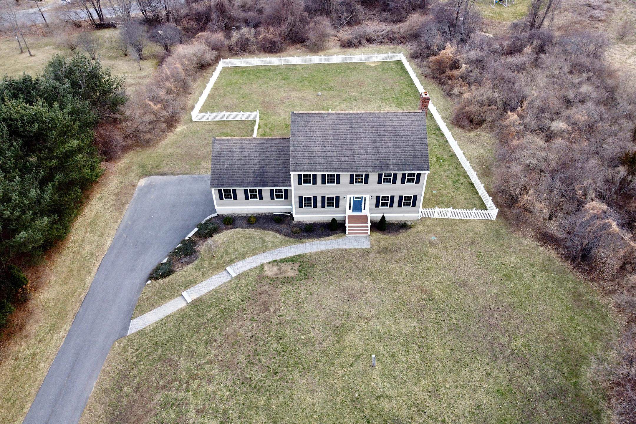 114 High Street Stratham, NH 03885 - Photo 37 of 38 Gallery Image 37
