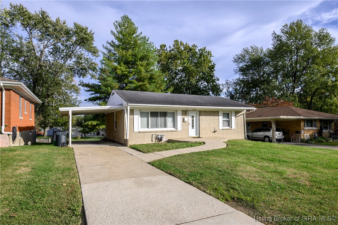 2592 East Robin Road New Albany, IN 47150 - Photo 1 of 29 Gallery Image 1