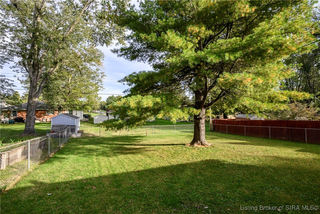 2592 East Robin Road New Albany, IN 47150 - Photo 24 of 29 Gallery Image 24