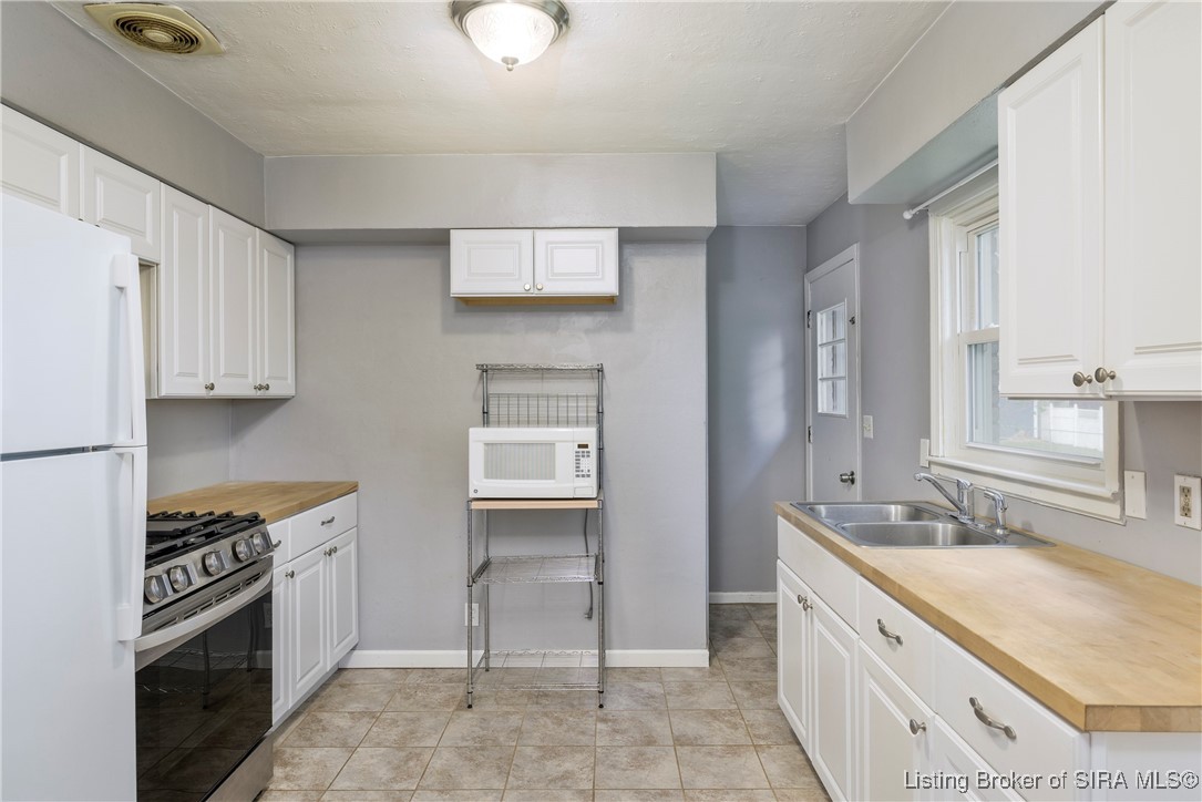 2592 East Robin Road New Albany, IN 47150 - Photo 9 of 29 Gallery Image 9