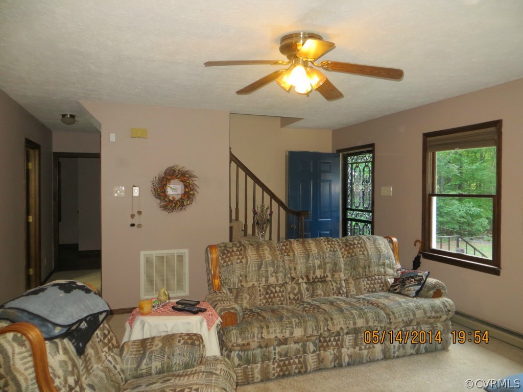 14435 Stage Road Lanexa, VA 23089 - Photo 5 of 10 Gallery Image 5